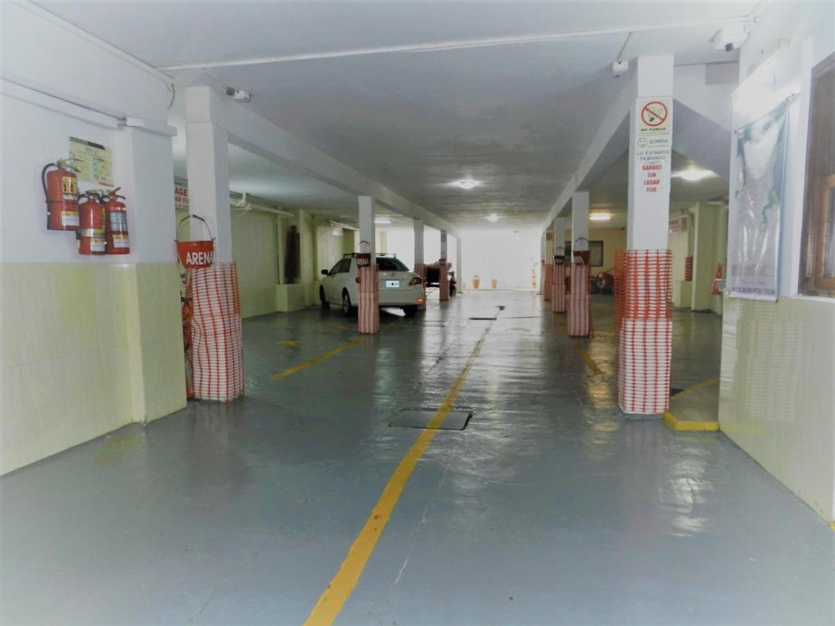Hotel Colon Posadas Buitenkant foto