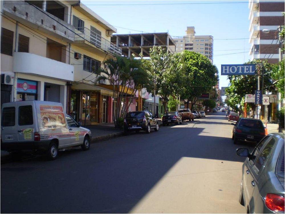 Hotel Colon Posadas Buitenkant foto